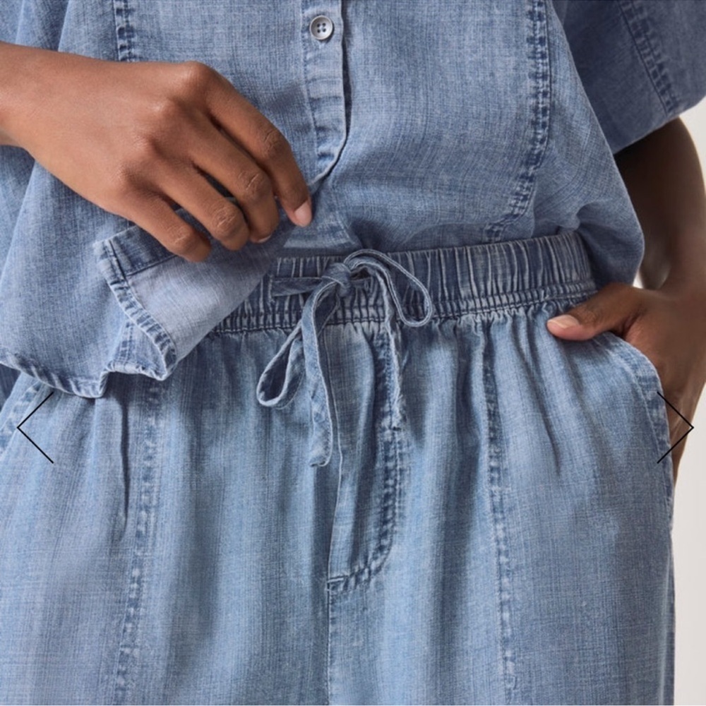 $168 Splendid  Angie Indigo Pant Sz L cropped wide leg super soft & lightweight - Picture 2 of 14